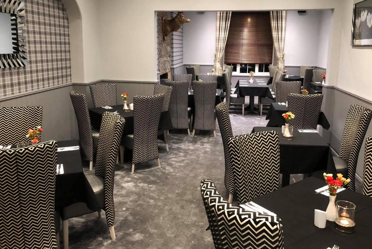 Haughton Arms Hotel Alford  Экстерьер фото