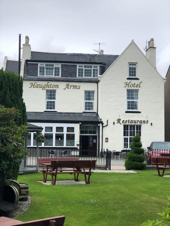 Haughton Arms Hotel Alford  Экстерьер фото