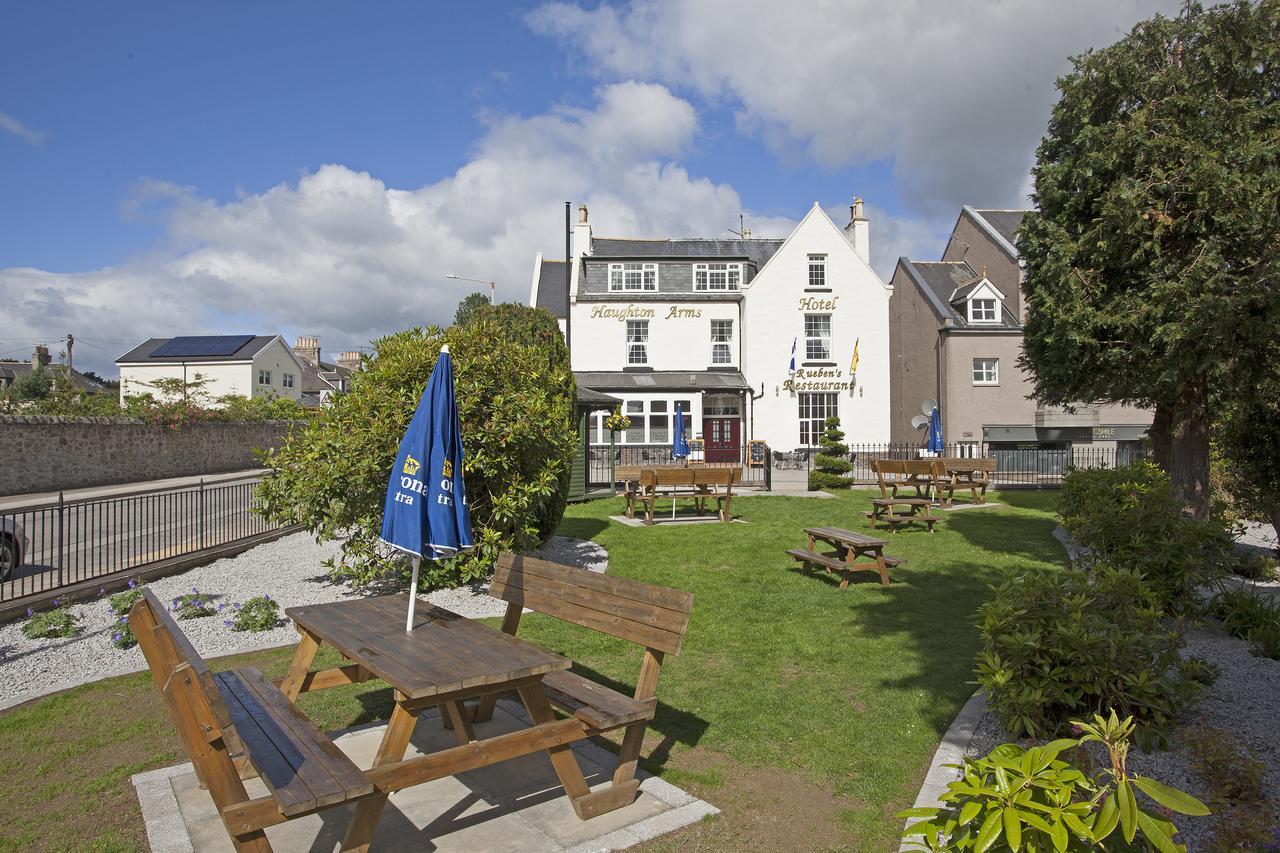 Haughton Arms Hotel Alford  Экстерьер фото
