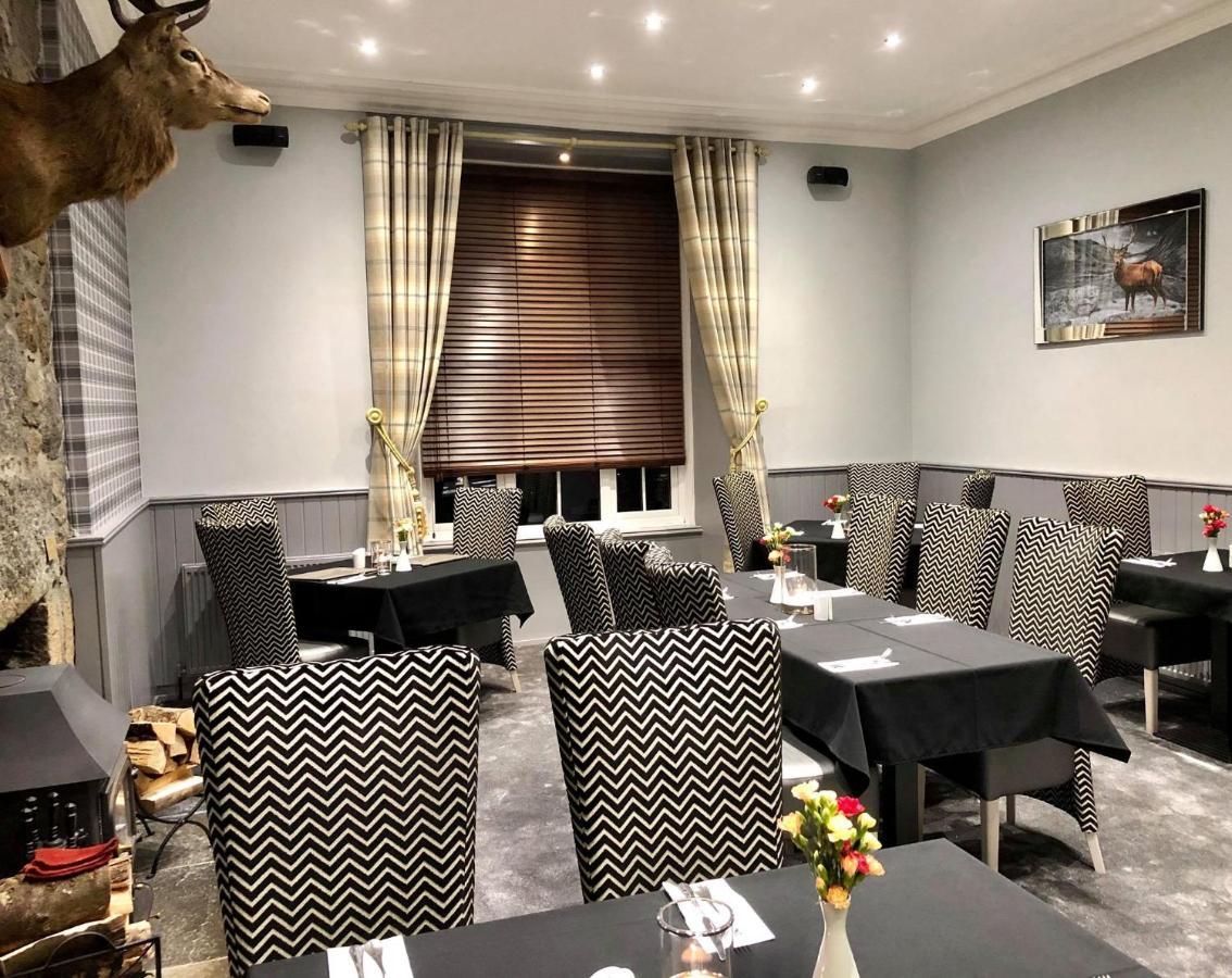 Haughton Arms Hotel Alford  Экстерьер фото